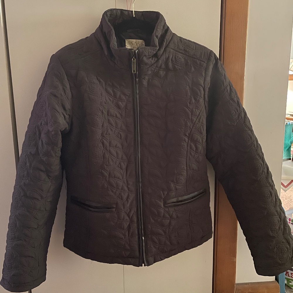 Yoki chocolate brown women’s winter coat, size large